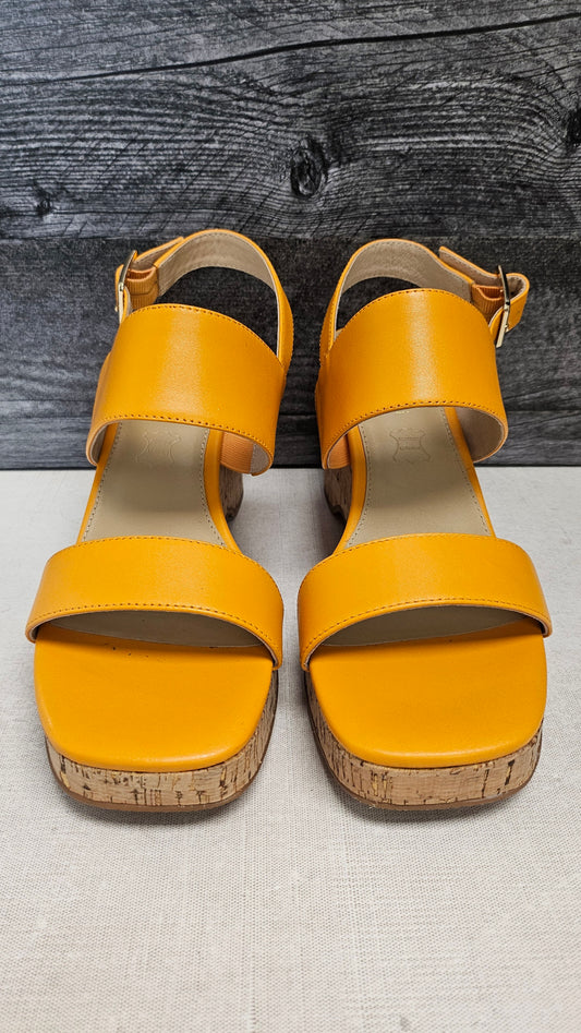 Isabela Anselmi Orange Strappy Heels (41)