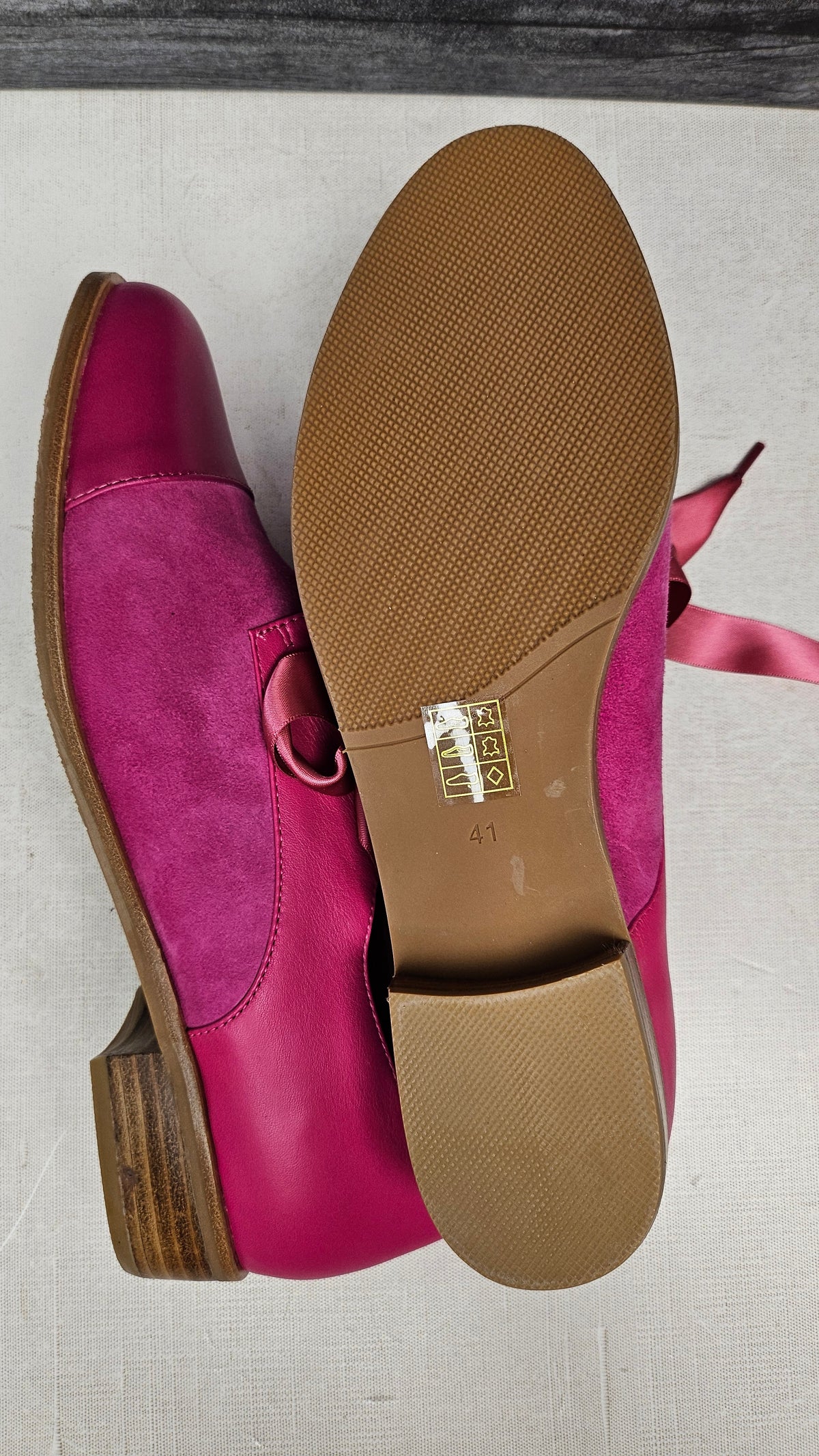 Bresley Fuschia Lace Up Shoe (41)