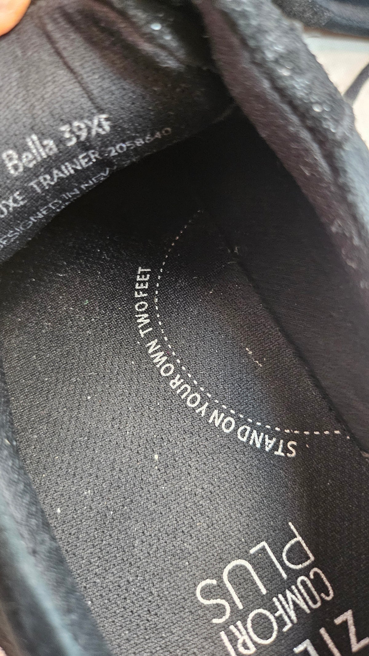 Ziera Black Suede Sneakers (39)