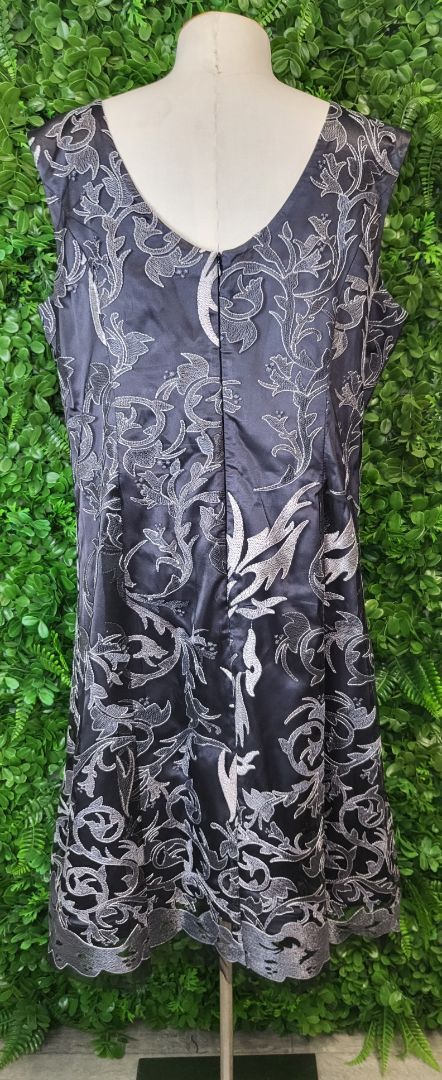 Anthea Crawford Silver Grey Occassion Dress (18)