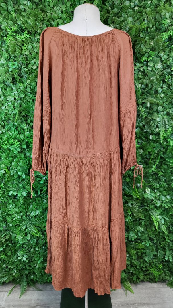 Esmaee Tan Crinkle Maxi Dress (10)