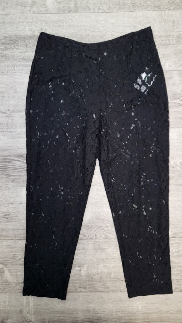Annah Stretton Black Lace Pant (12)