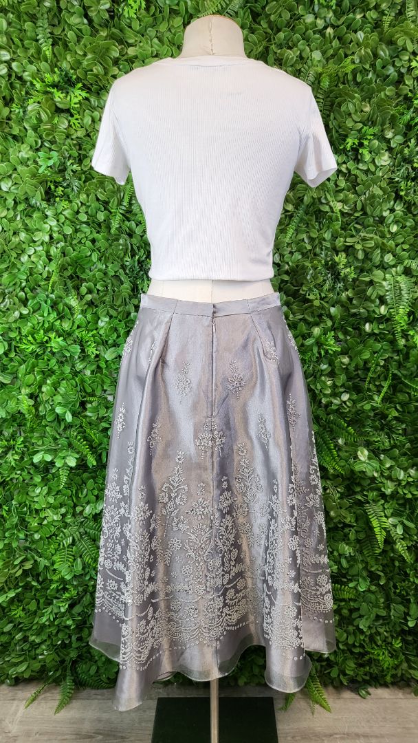 Cachet Silver Organza Skirt (8)