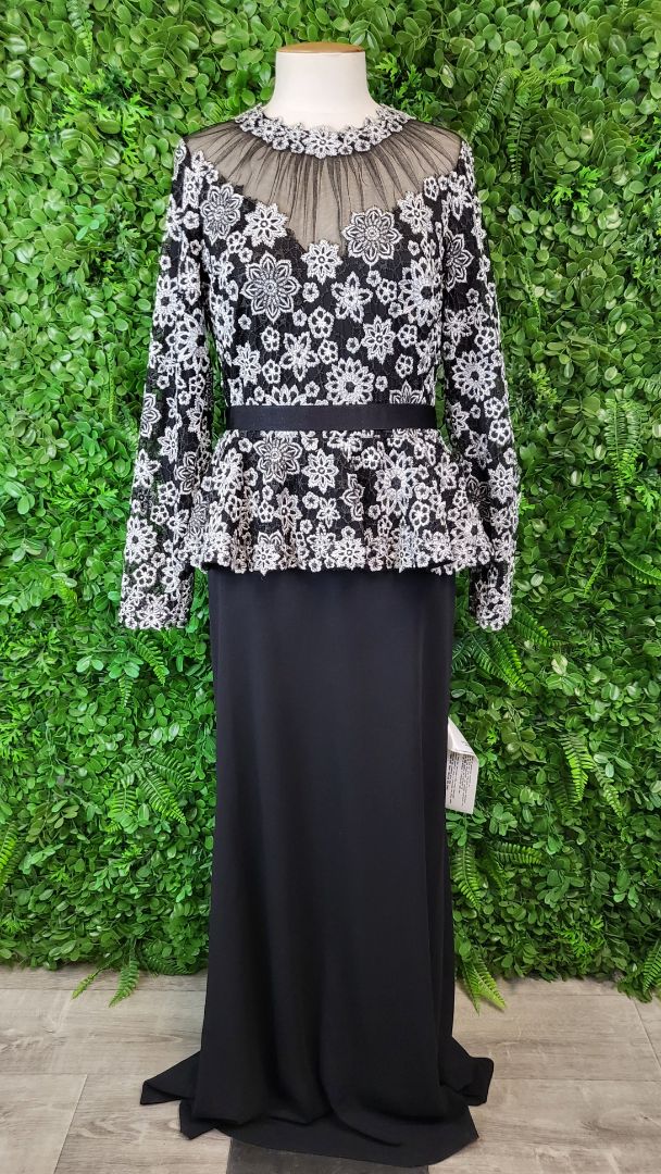 Tadashi Shoji Black/White Lace Evening Gown BNWT (8)