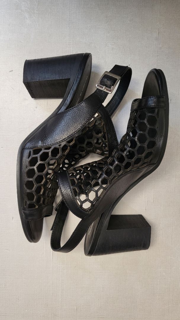 Django & Juliette Black Leather Lattice Heel (41)
