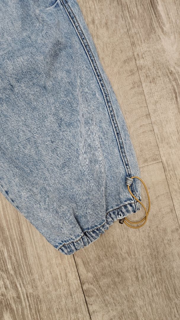 Max Light Wash Parachute Jean (14)