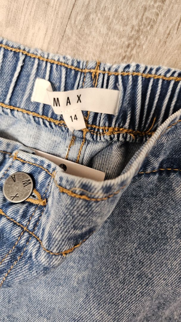 Max Light Wash Parachute Jean (14)