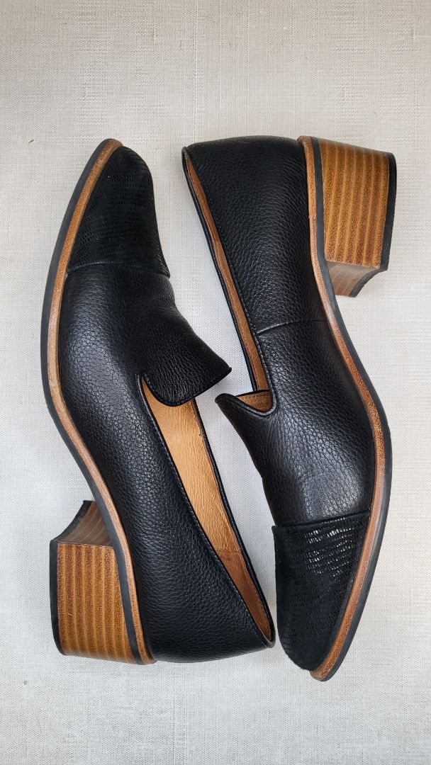 Isabella Anselmi Black Loafer (38)