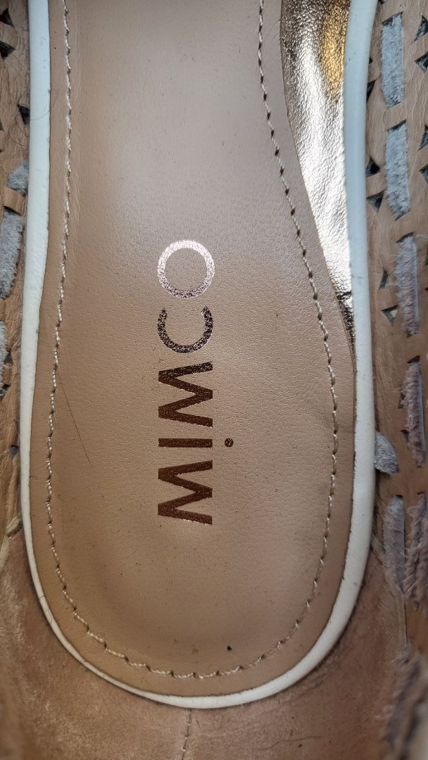 Mimco White Leather Flats (37)