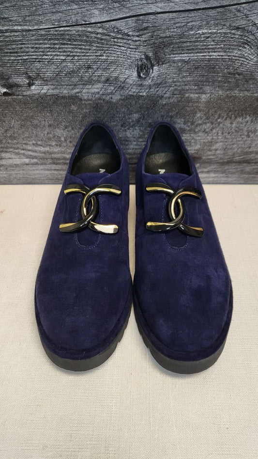 Minx Navy Suede Shoe (39)