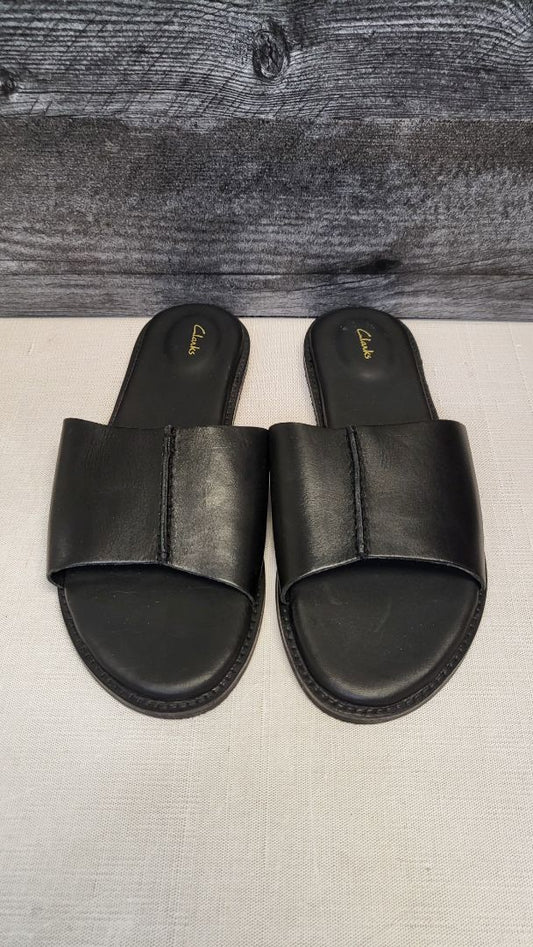 Clarks Black Leather Slide (39)