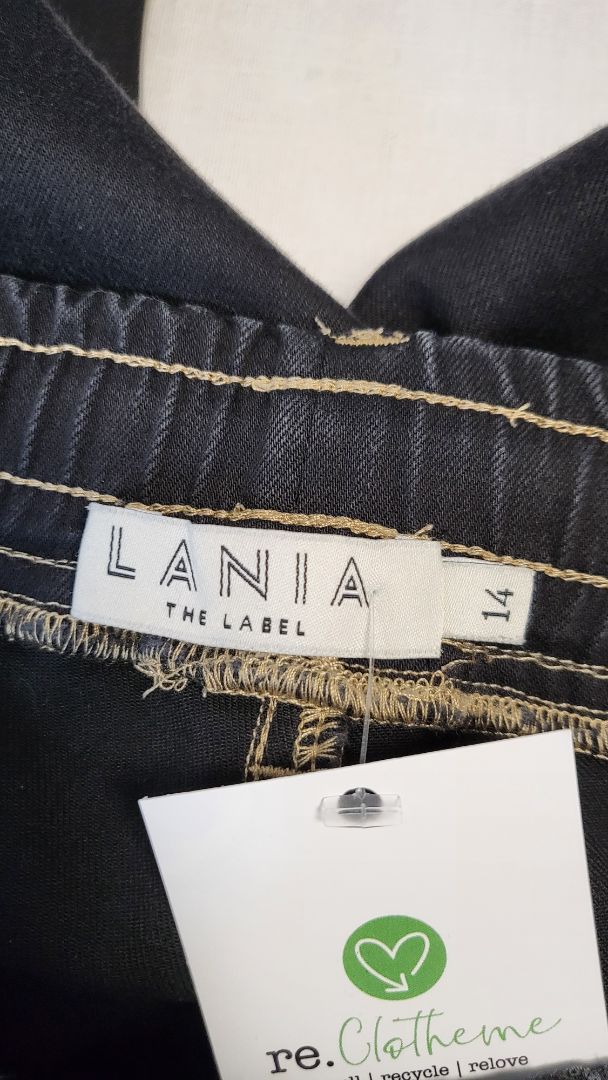 Lania The Label Black Jogger Pant (14)