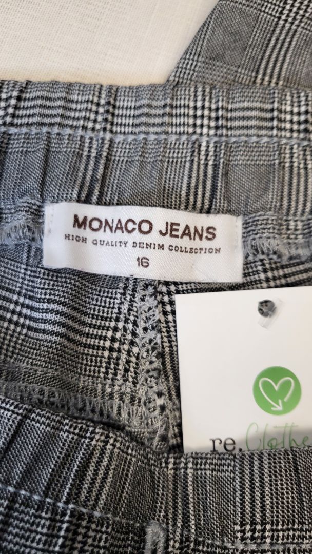 Monaco Check Jogger pant (16)
