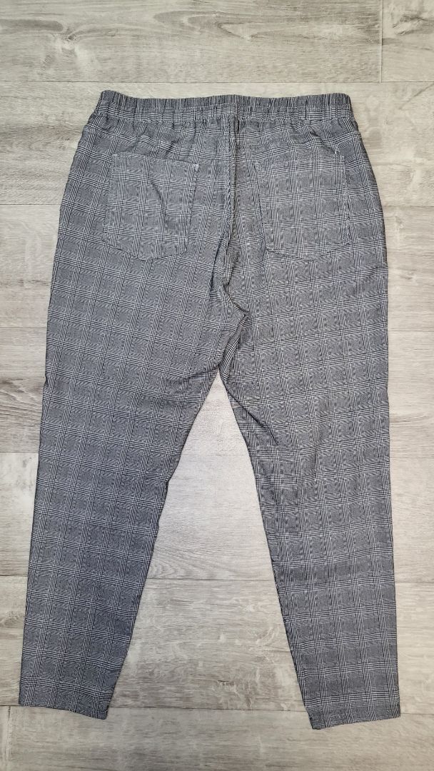Monaco Check Jogger pant (16)