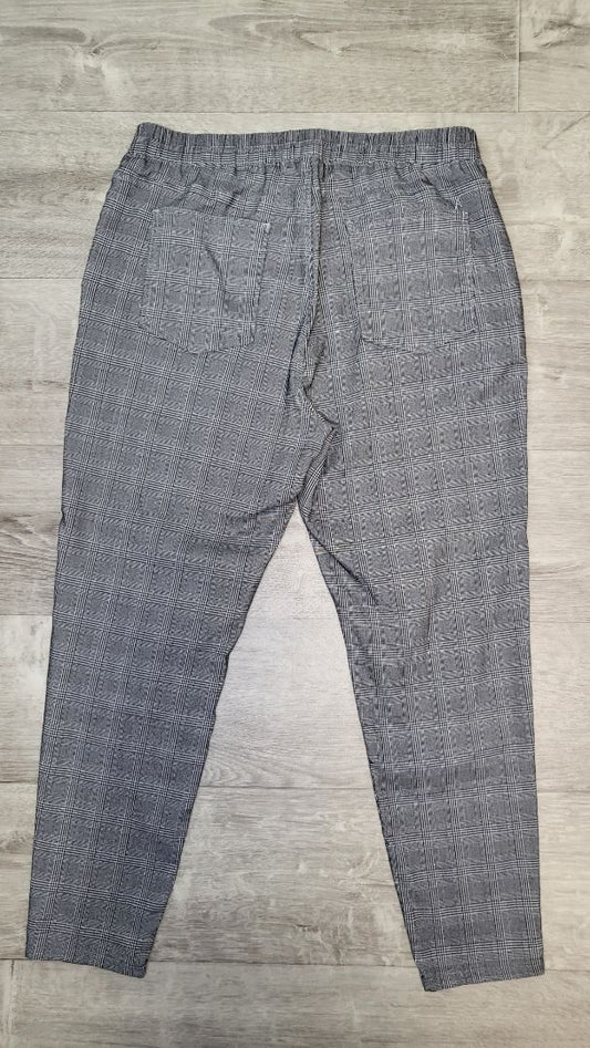 Monaco Check Jogger pant (16)