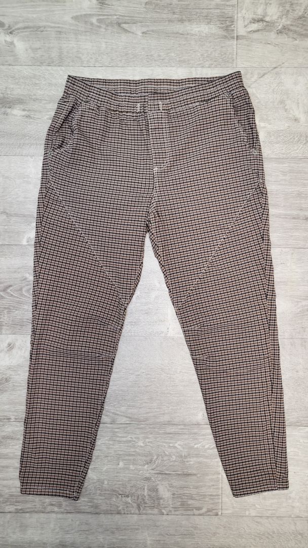 Monaco Check Jogger Jean (14)