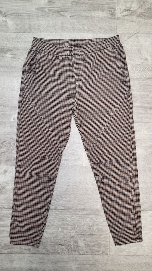 Monaco Check Jogger Jean (14)
