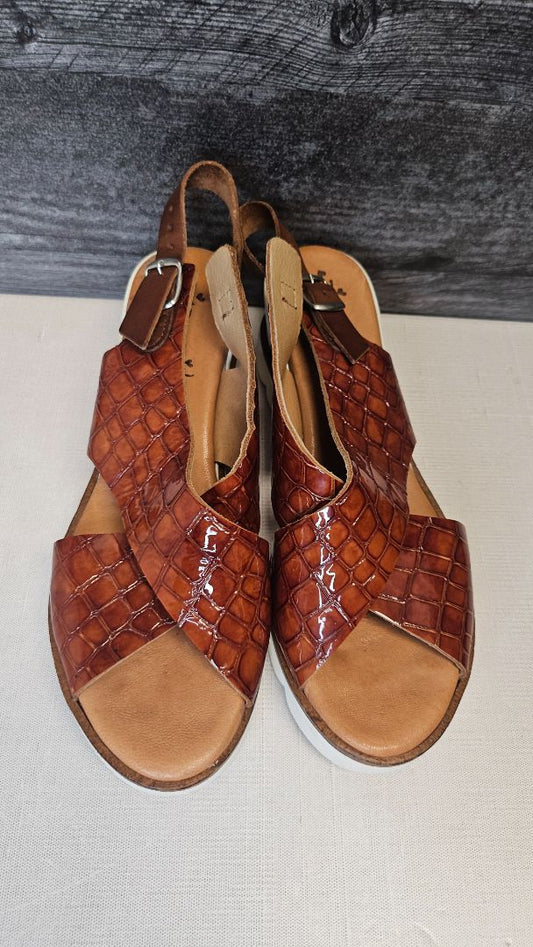 Bonita Brown Wedge Sandal (38)