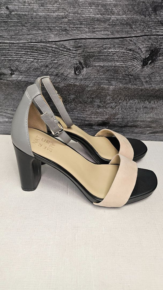 Naturalizer Grey/Nude Strappy Heel (40)