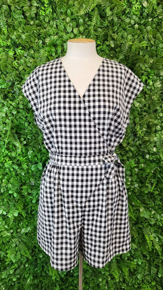 Addison B/W Gingham Playsuit (8)