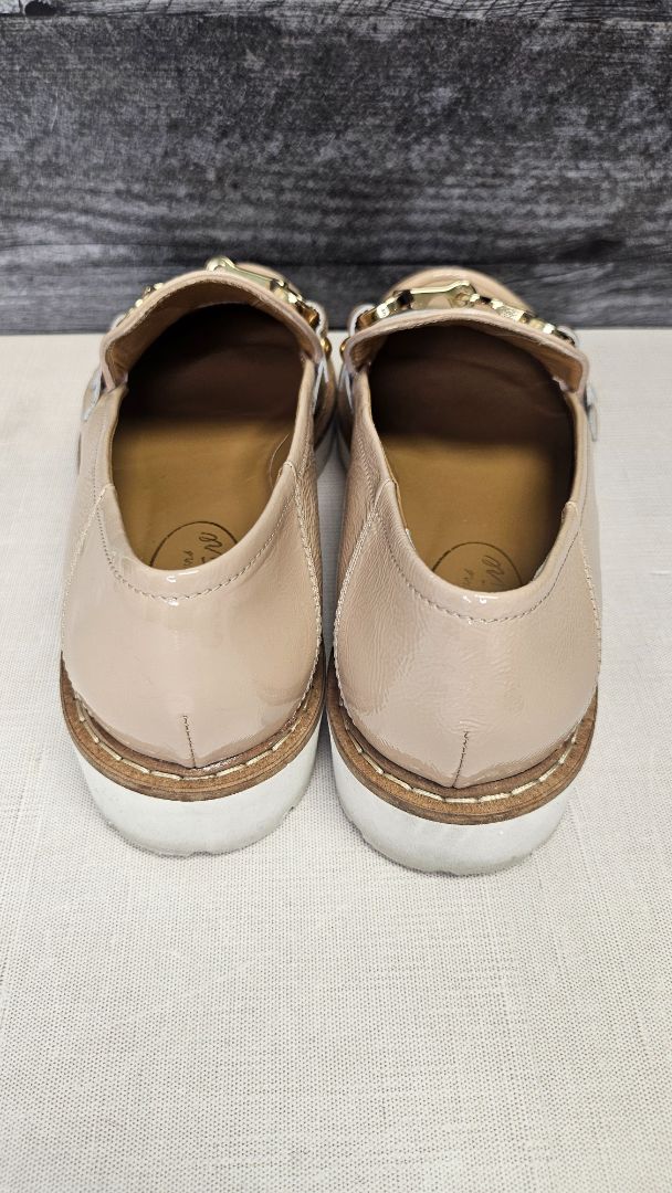 Browns Couture Latte Patent Loafer (38.5)
