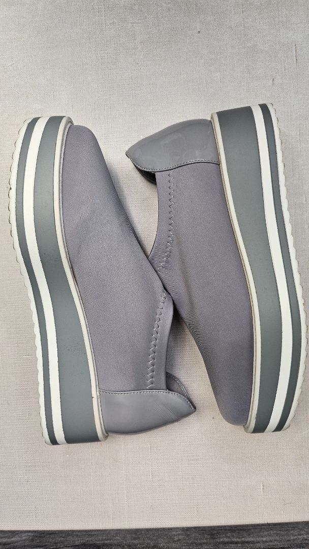 Isabella Anselmi Grey Platform Sneaker (37)