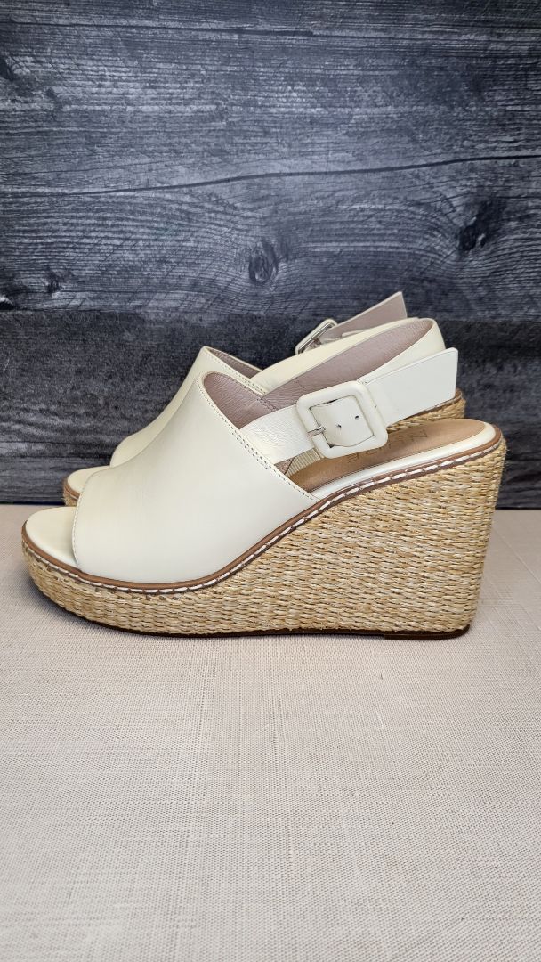 NUDE Butter Lemon Slingback Wedge NEW (38)