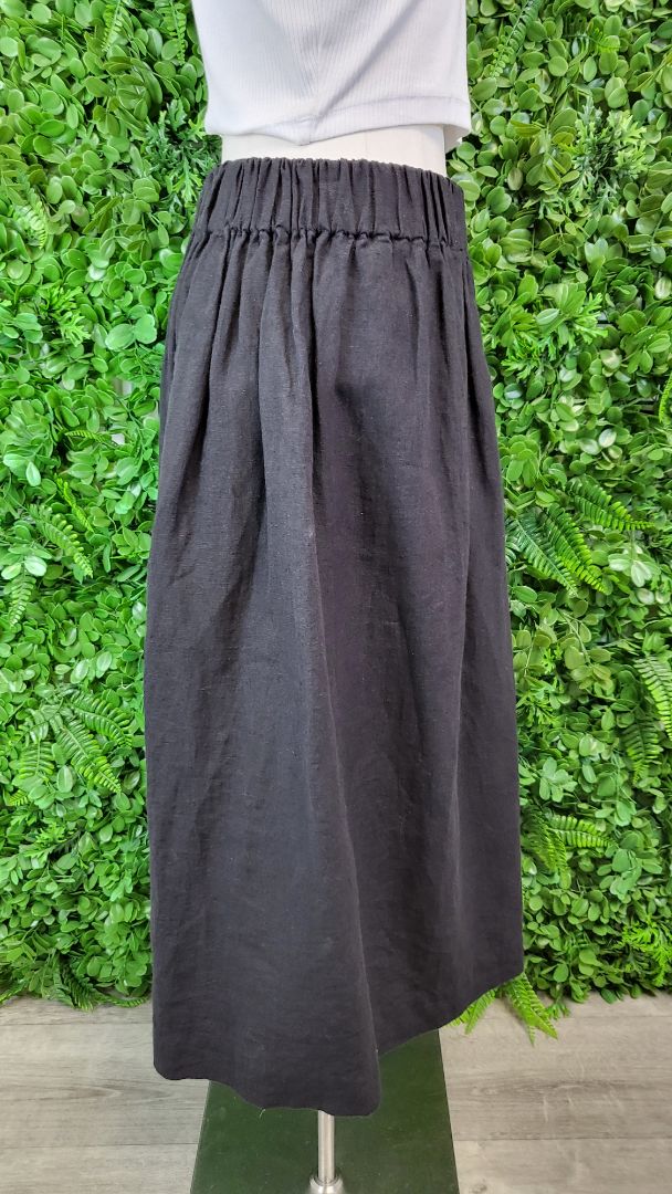 17 Blonde Black Linen Midi Skirt (16)