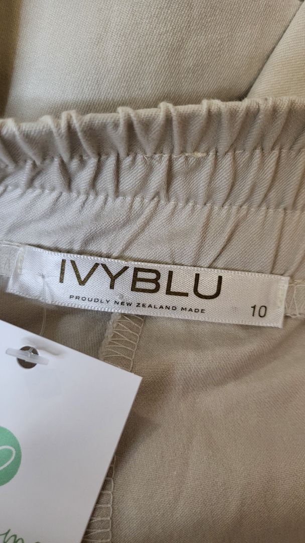 IvyBlu Taupe Pull On Pants (10)