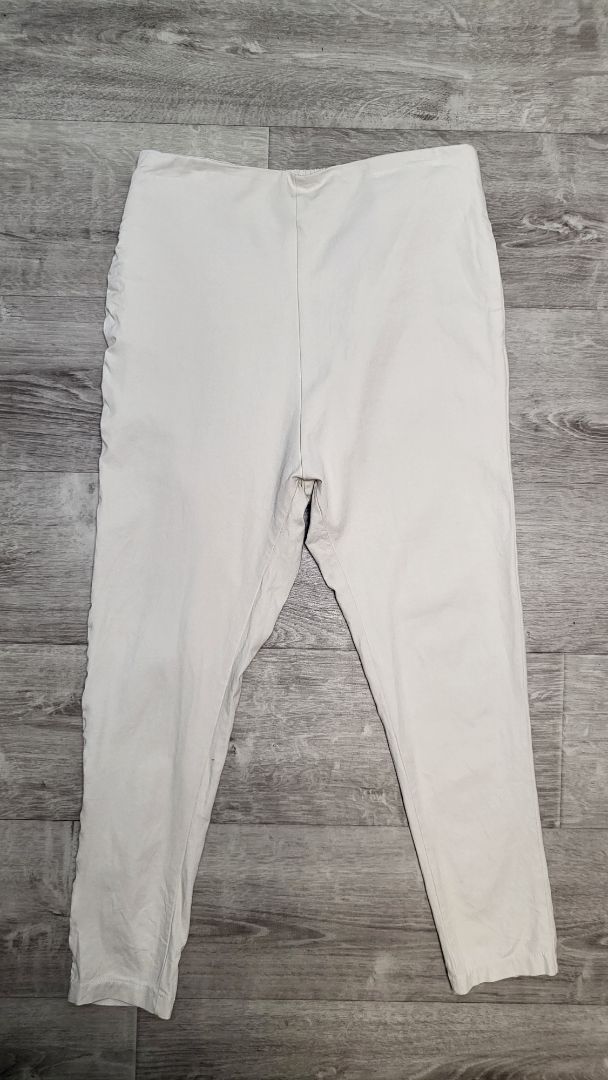 IvyBlu Taupe Pull On Pants (10)