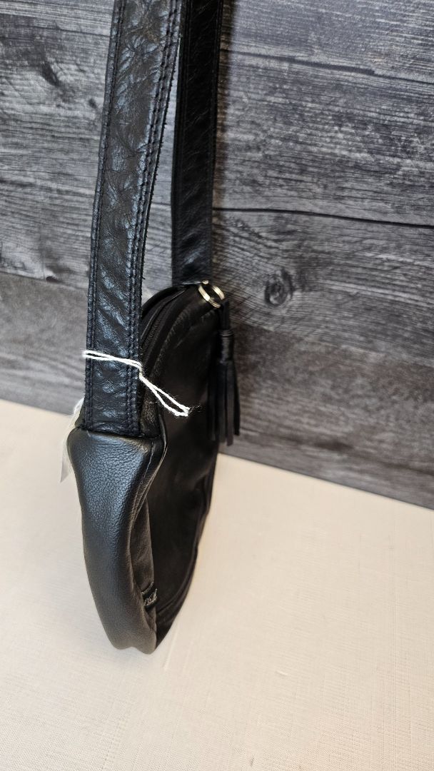 Unknown Black/Fur Leather/Fur Bag 22x22cm