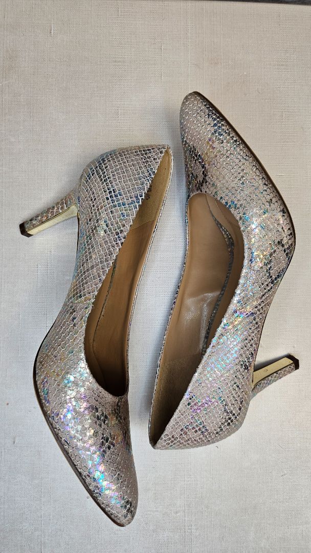 Naturalizer Metallic Reptile Heel (38.5)