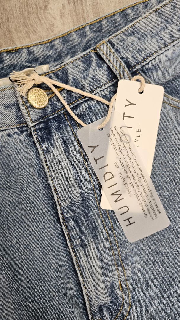 Humidity Light Wash Elle Jean BNWT (12)