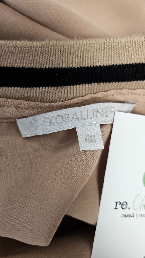 Koralline Caramel Stripe Neck Top (16)