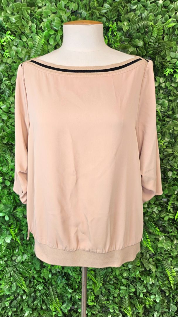 Koralline Caramel Stripe Neck Top (16)