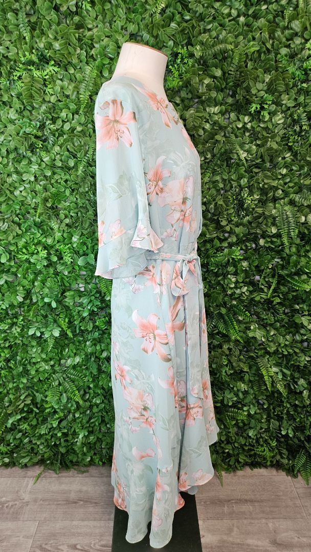 Jacqui.E Green Floral Dress BNWT (18)