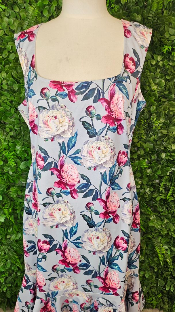 Annah Stretton  Floral Dress (16)