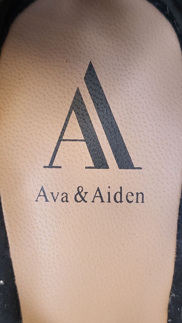 Ava & Aiden Black Platform Wedge NEW (9)