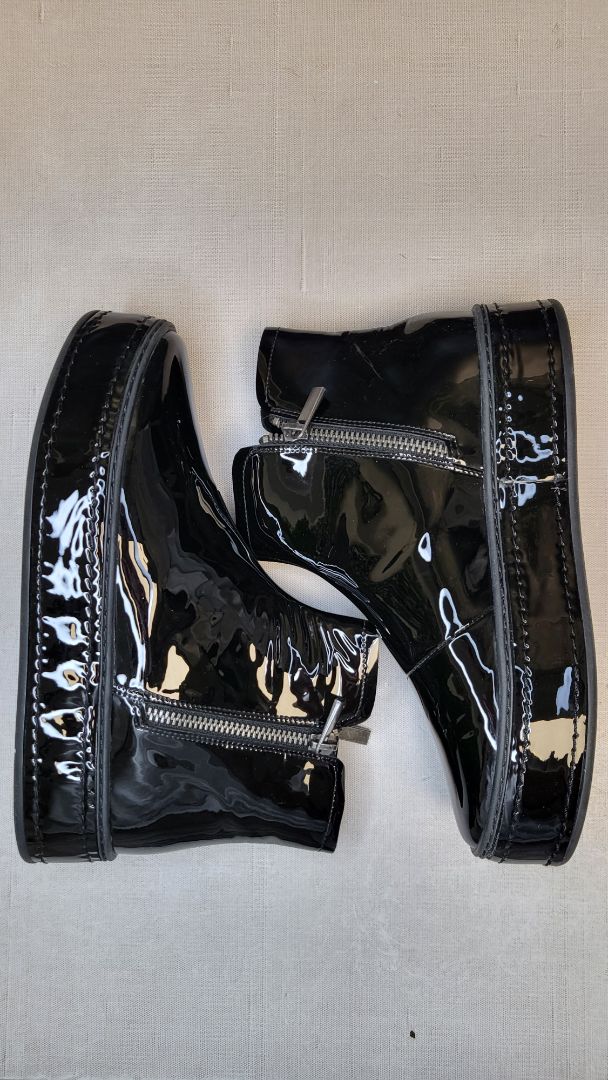 Django & Juliette Black Patent Boot (37)