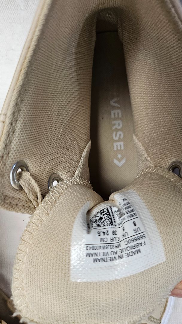 Converse Oat Hi Top Sneaker (39)