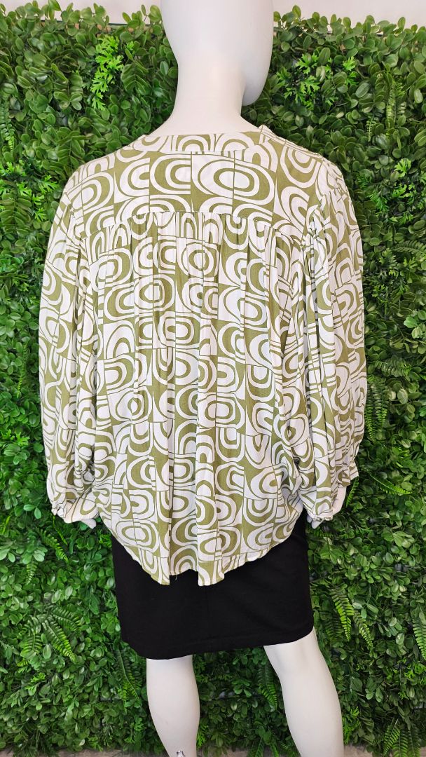 Label Of Love Print Batwing Top (18)