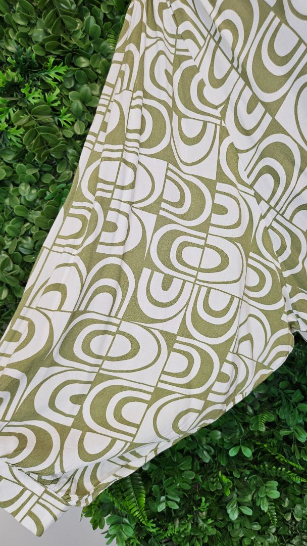 Label Of Love Print Batwing Top (18)