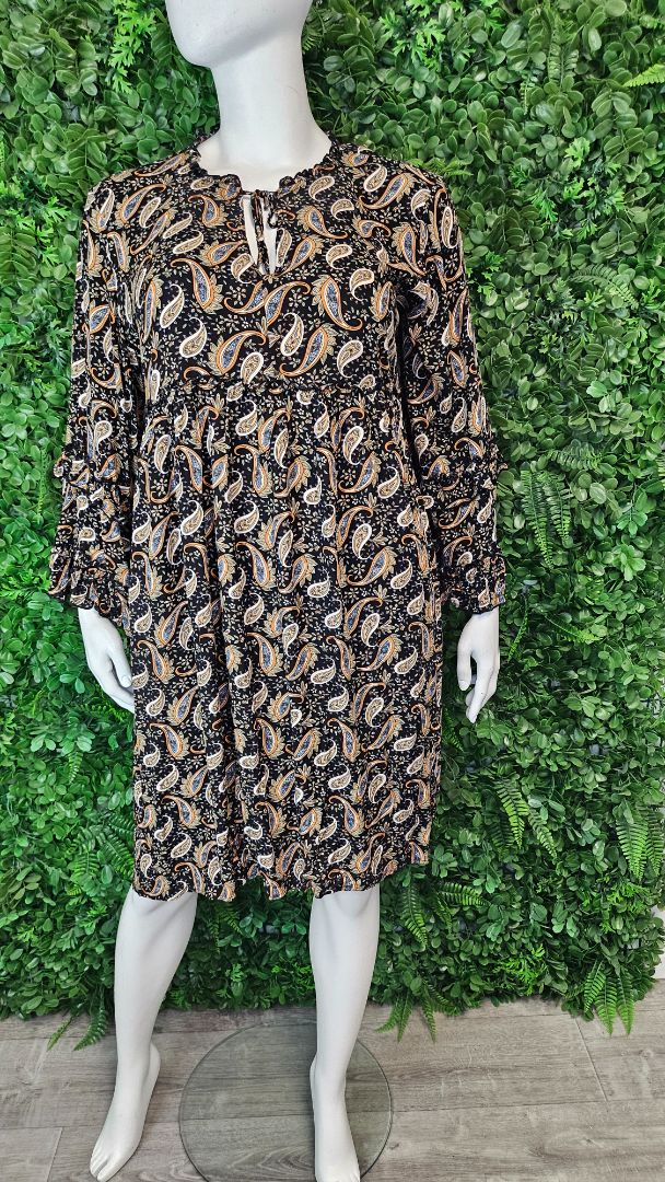 Playlist Print Flare Sleeve Dress (20-22)