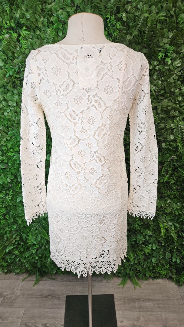 Repertoire Cream Dresses (8)