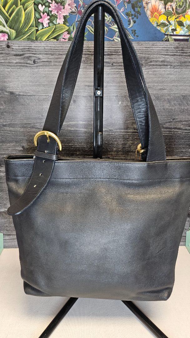 Coach Black Leather Tote (38x27x13cm)