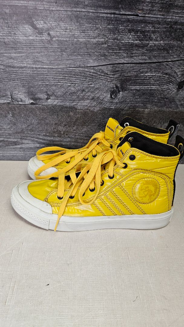 Diesel Yellow Hi Top Sneaker (39)
