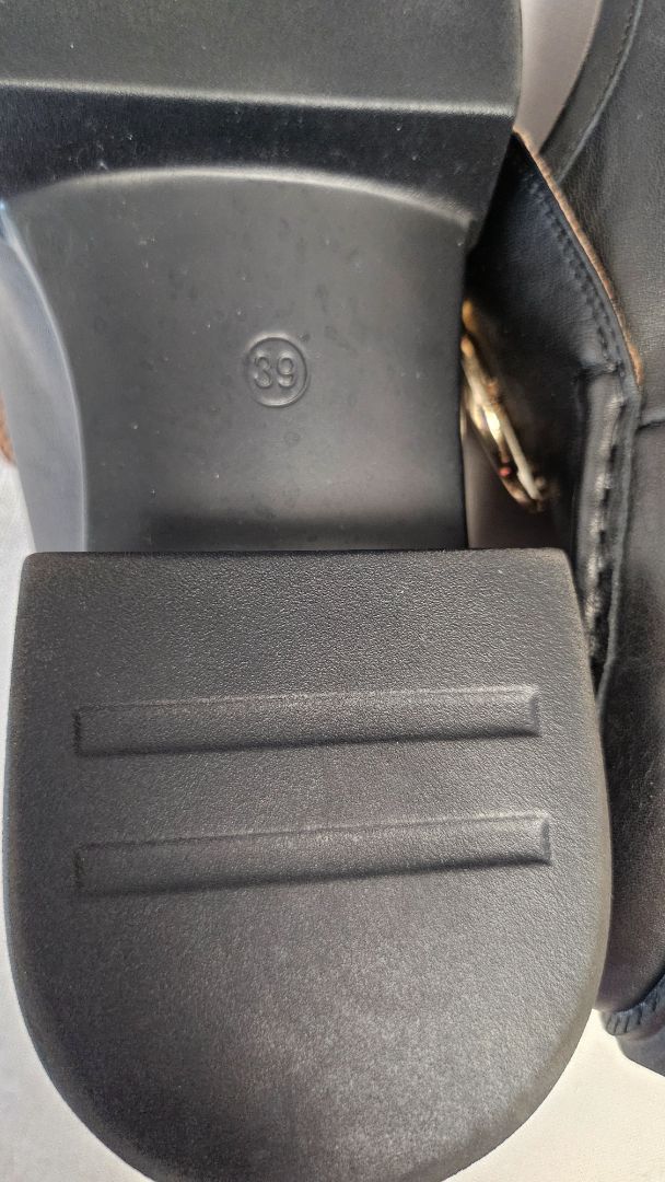 Alfie & Evie Black Loafer (39)