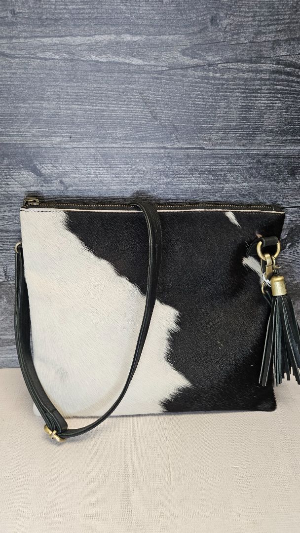 Unknown Hideskin Bag (30x25cm)