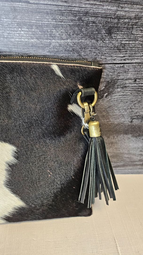 Unknown Hideskin Bag (30x25cm)