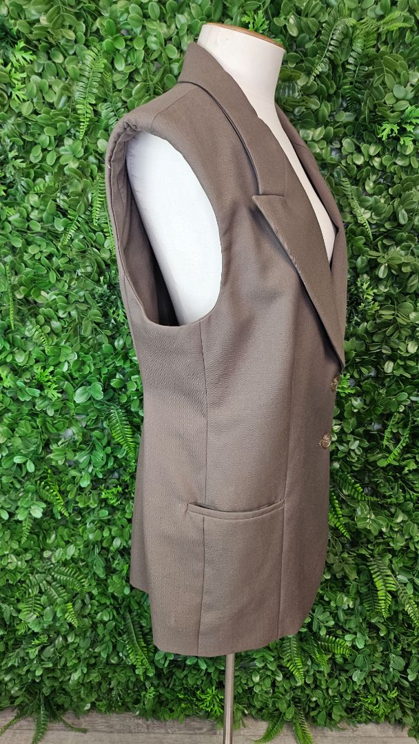 Country Road Brown Vest (16)